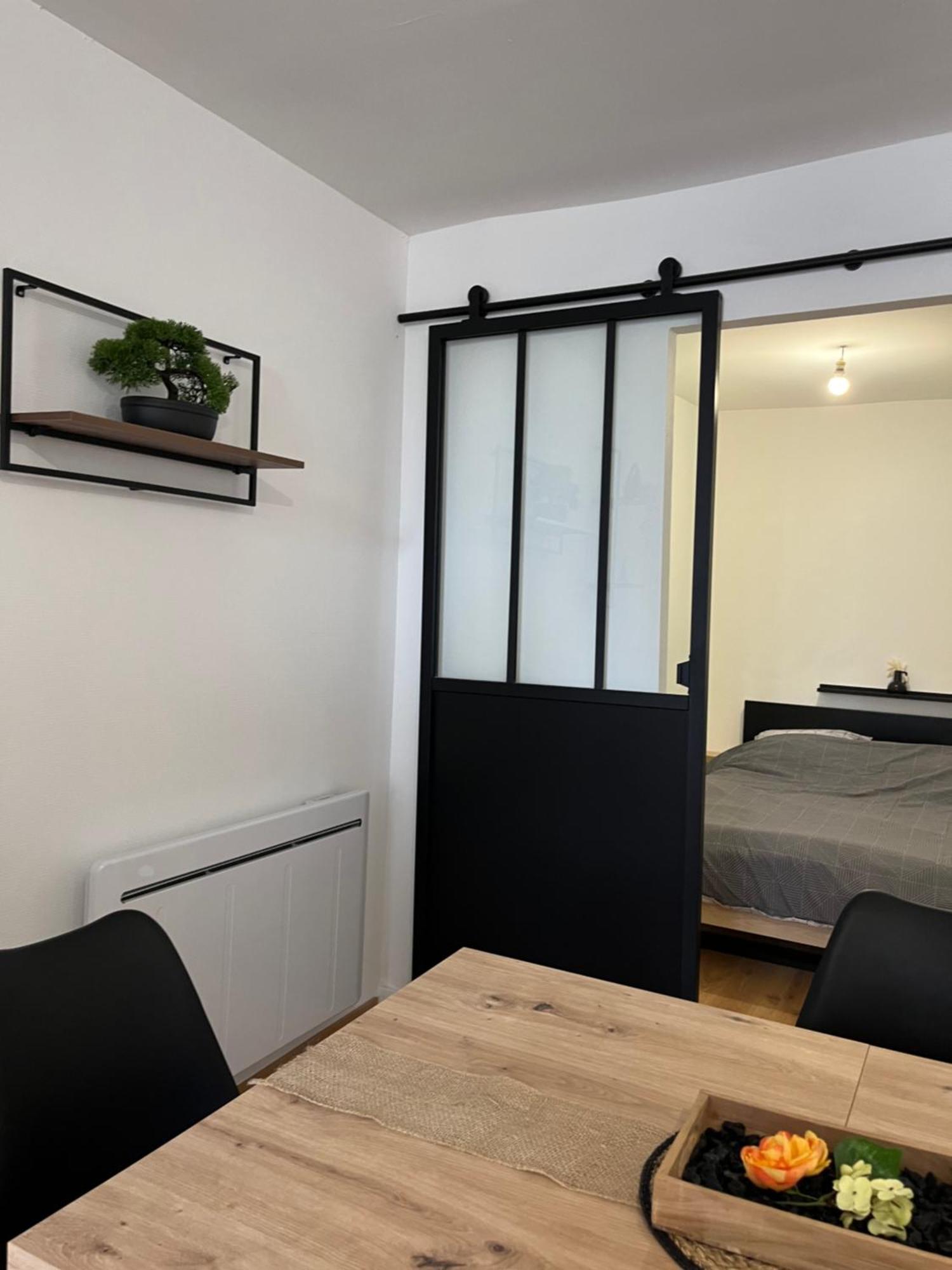 Appartement Chic & Elegant Saint-Dizier Exterior foto