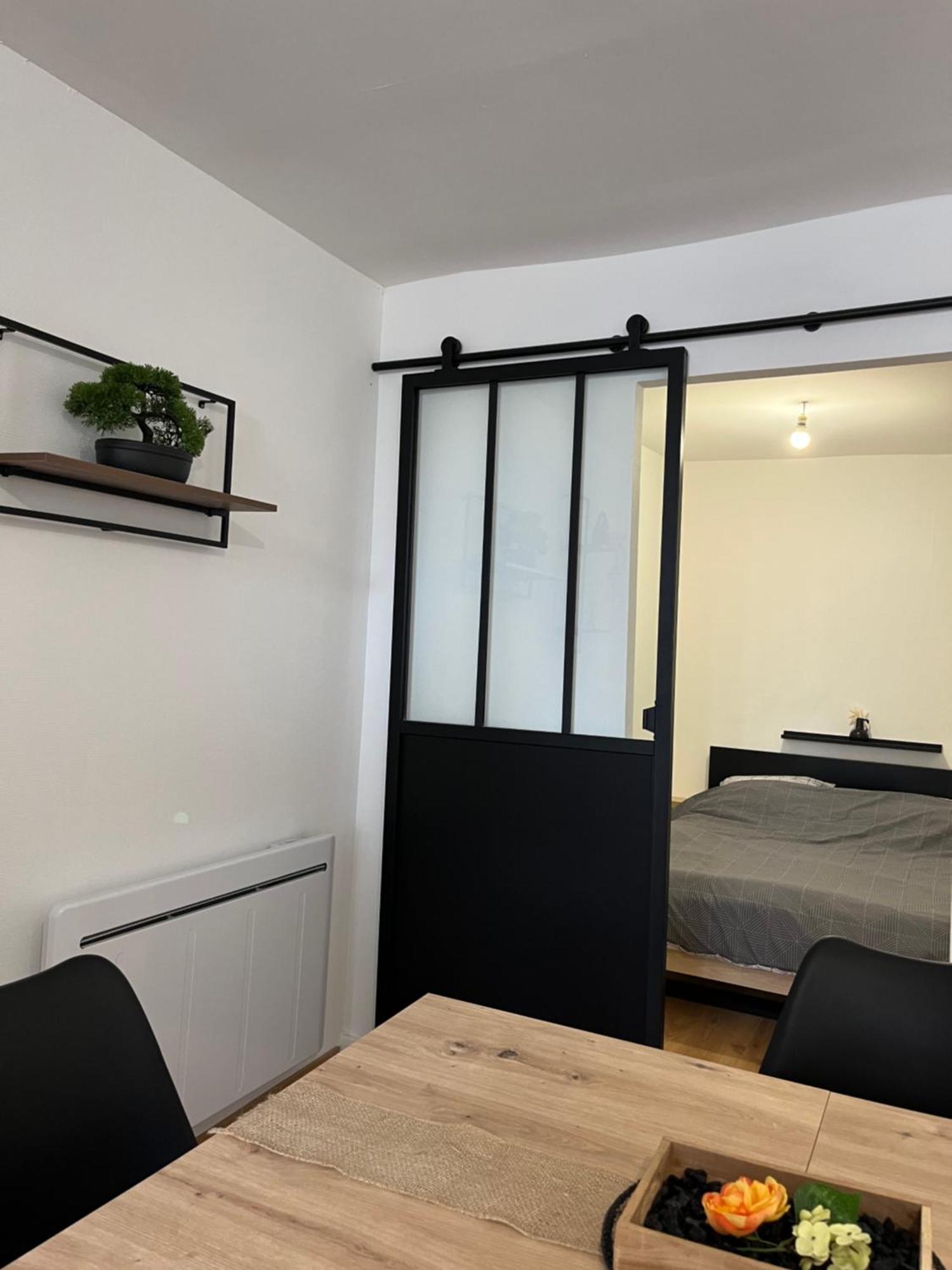 Appartement Chic & Elegant Saint-Dizier Exterior foto